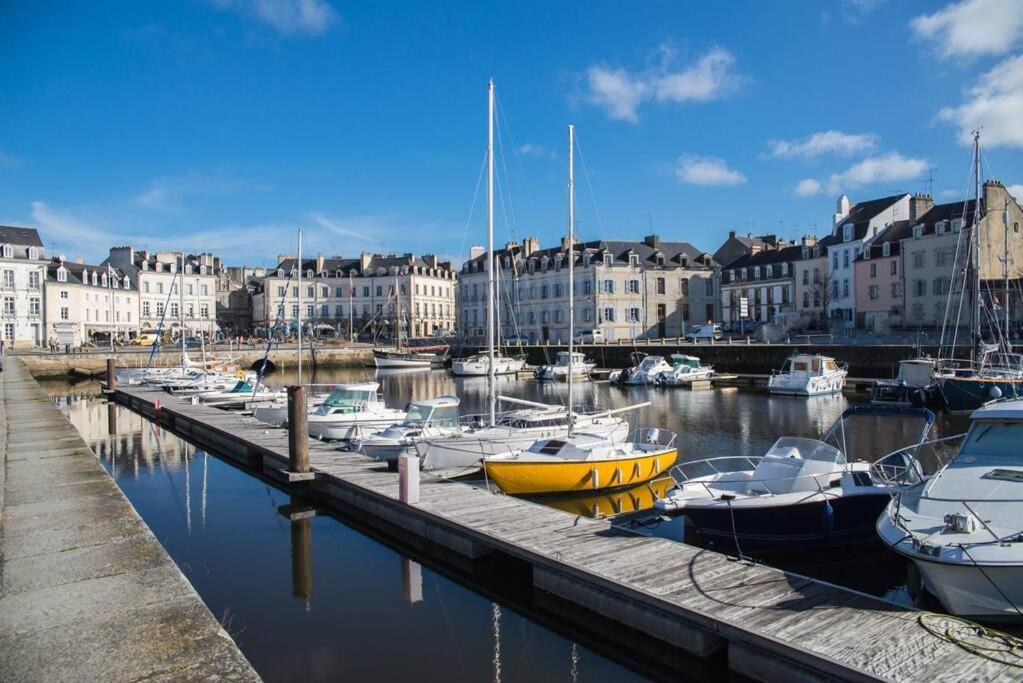Au Centre De Vannes Ngoại thất bức ảnh